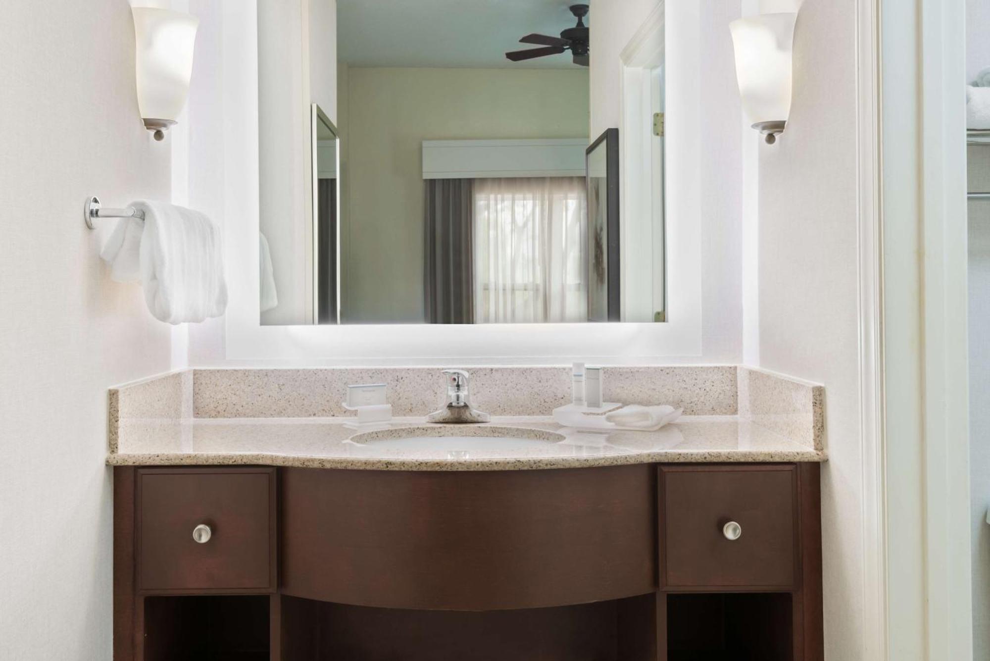 Homewood Suites By Hilton Raleigh/Crabtree Valley Exteriér fotografie